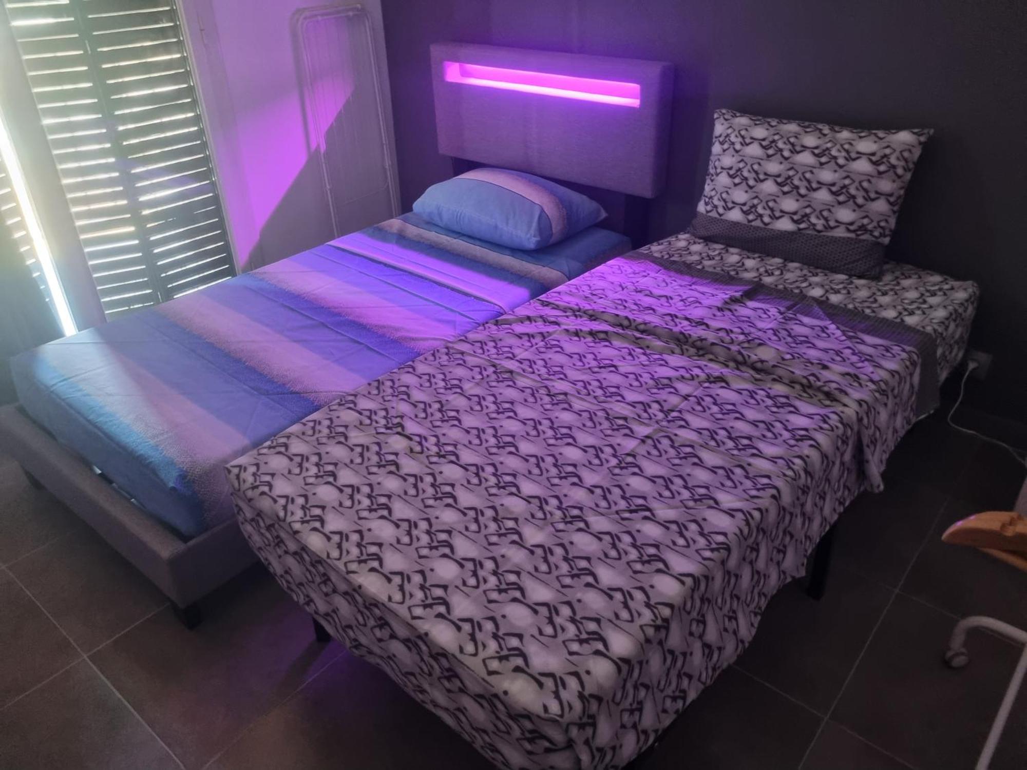 Chambre Privative Renove 2024, Climatisation, Tramway Sur Place , 12 Min Centre, 16 Min Plage, Apercu Lateral Mer, 2 Wc Avec 2 Salle De Bain, Private Room Renovated 2024, Air-Conditioned , Tram On Spot, 2 Toilets And 2 Bathrooms Nice Exterior photo